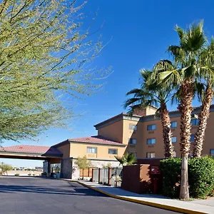 Holiday Express & Phoenix/chandler Phoenix