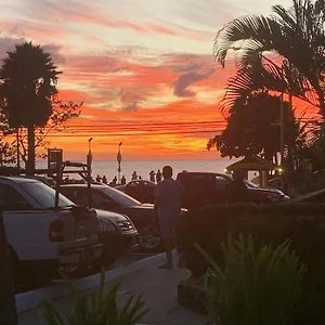  Apartment Kai Nani With A Ocean View United States