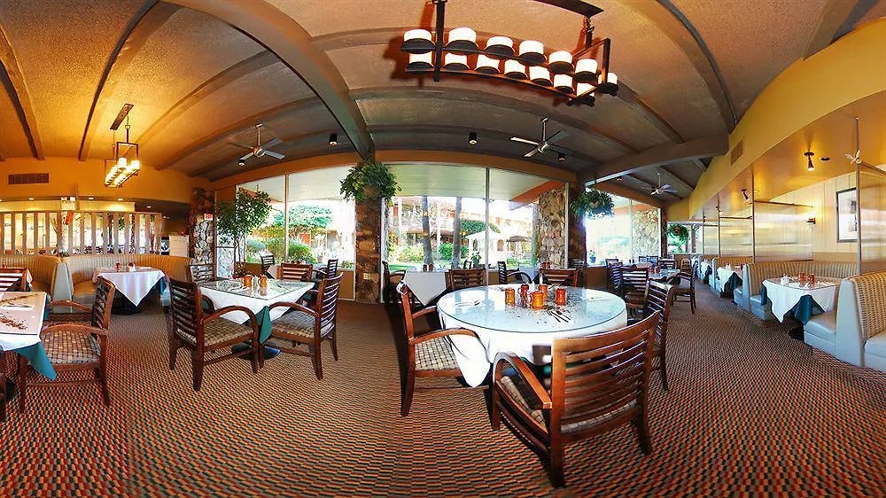 Best Western Plus Papago Inn & Resort Scottsdale 3*,