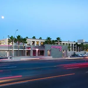 Hotel Moxy Phoenix Tempe/asu Area, Tempe