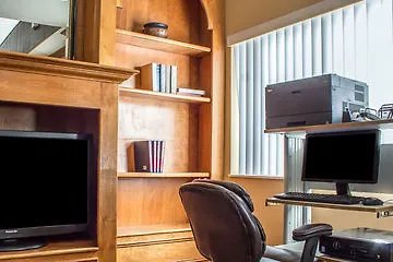 Baymont By Wyndham Phoenix North Hotel 4*,