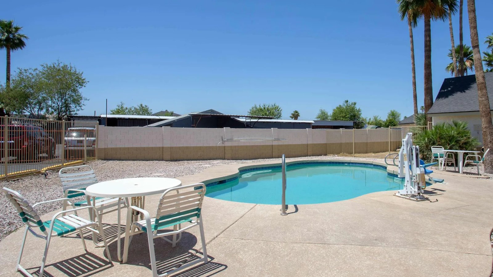 Hotel Days Inn By Wyndham Airport - Phoenix