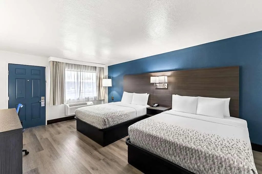 Surestay Hotel By Best Western Phoenix Airport