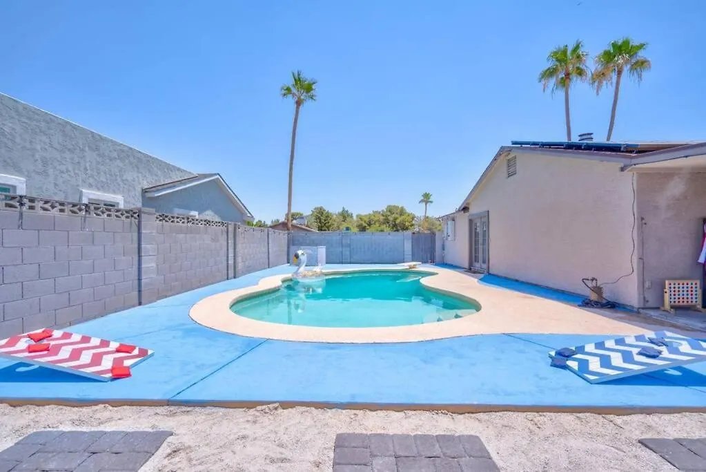Fab Phx Getaway W/ Pool & Fire Pit Villa Phoenix United States