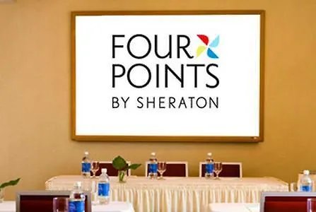 Hotel Four Points By Sheraton Phoenix South Mountain