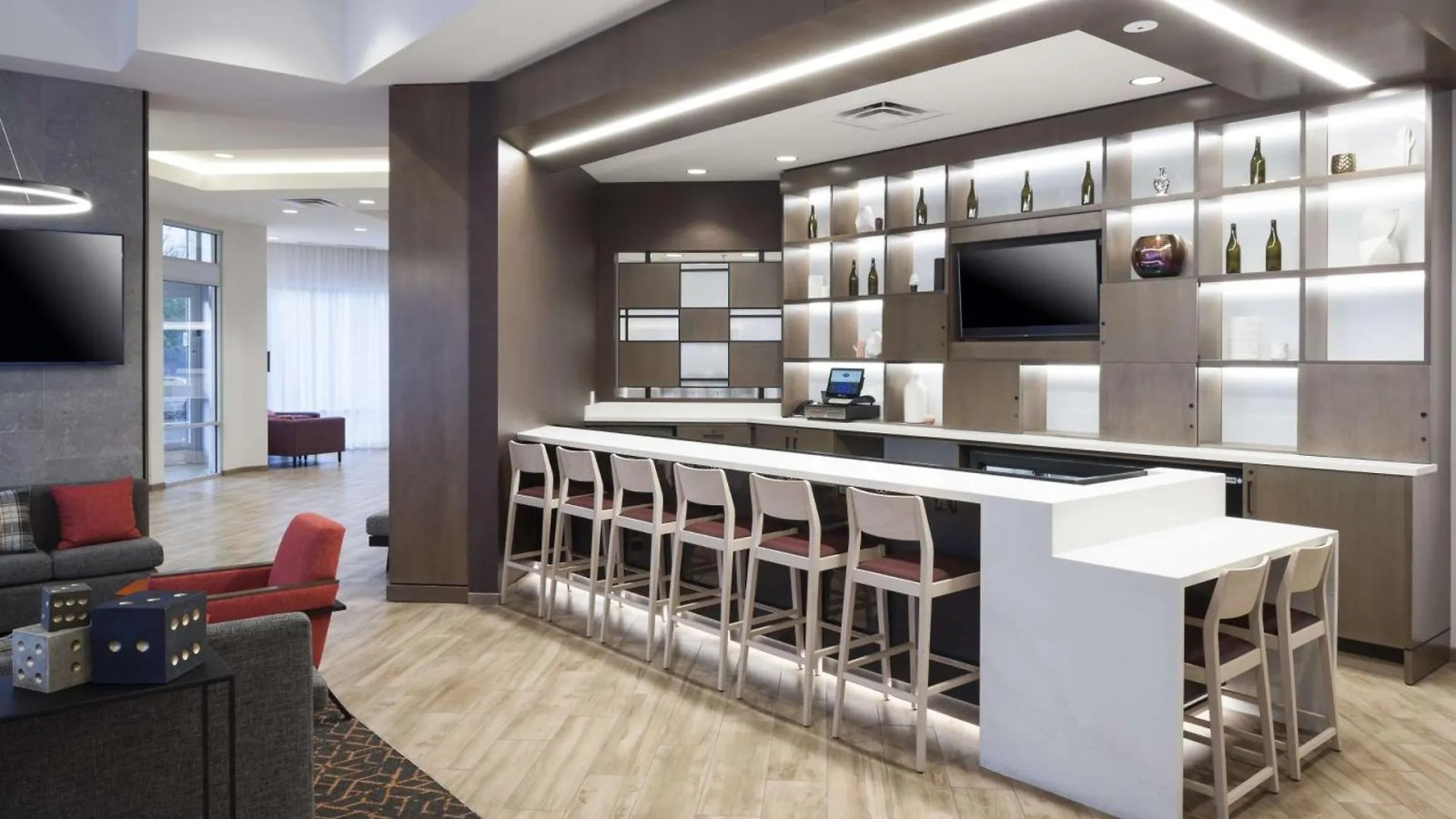 Hampton Inn & Suites Phoenix Downtown Hotel