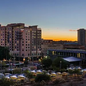 By Marriott Downtown/university Hotel