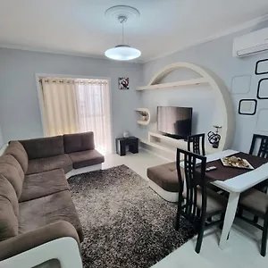  Apartahotel Bala Albania