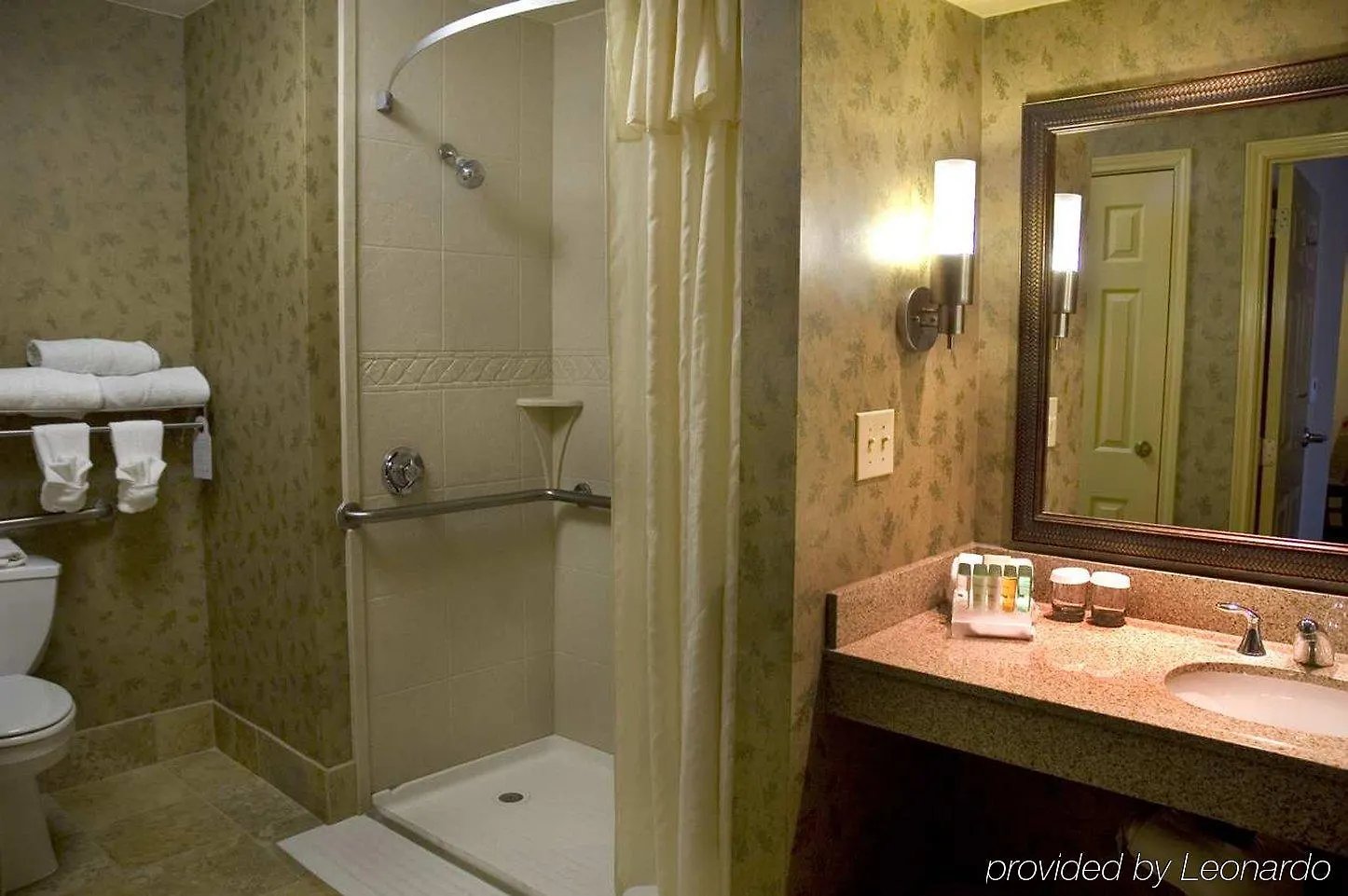 Homewood Suites By Hilton Phoenix-Biltmore Hotel