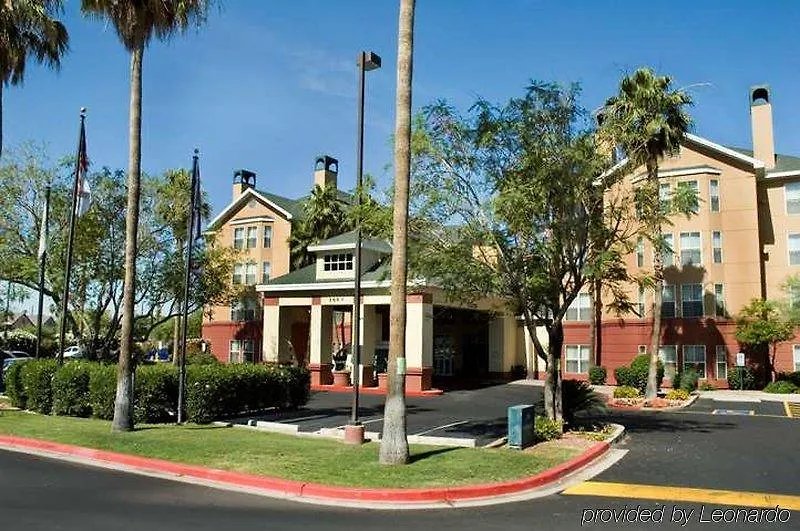 Homewood Suites By Hilton Phoenix-Biltmore 3*, Phoenix