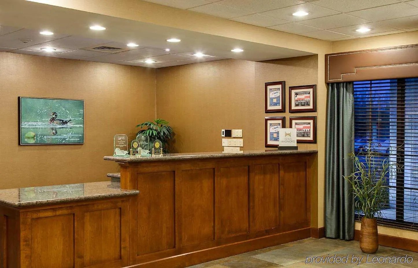 Homewood Suites By Hilton Phoenix North-Happy Valley 3*,