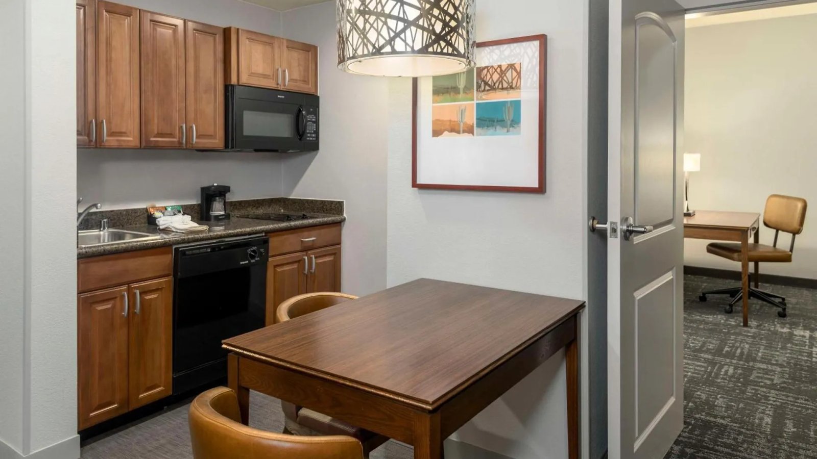 Homewood Suites By Hilton Phoenix North-Happy Valley Hotel