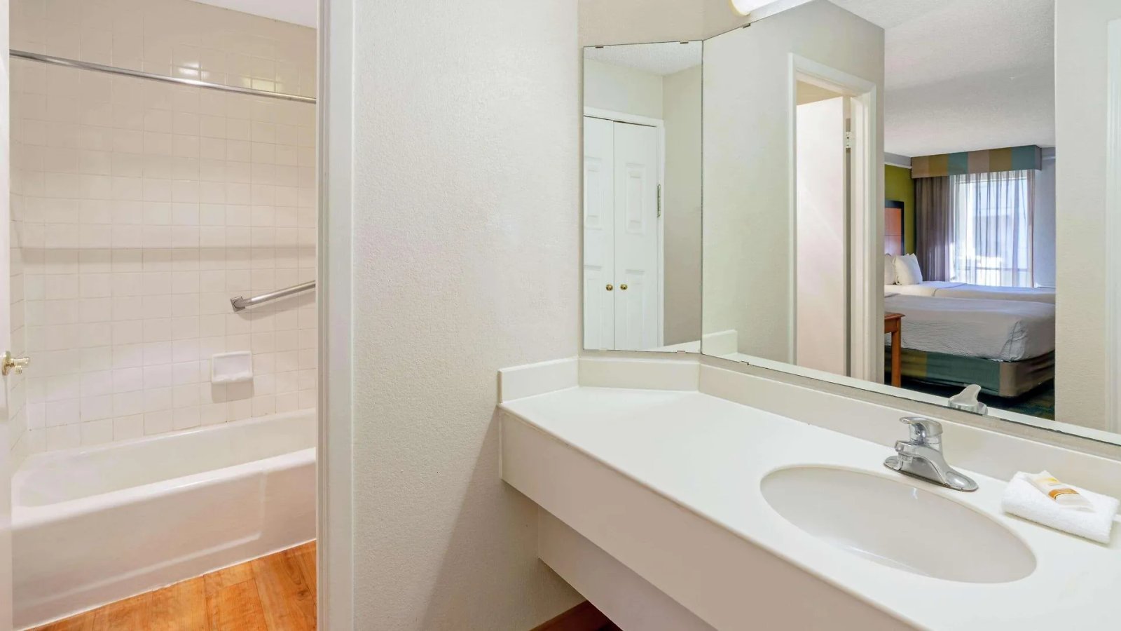 La Quinta Inn By Wyndham Phoenix North 3*,  United States