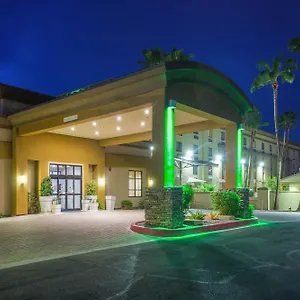 Holiday North Hotel