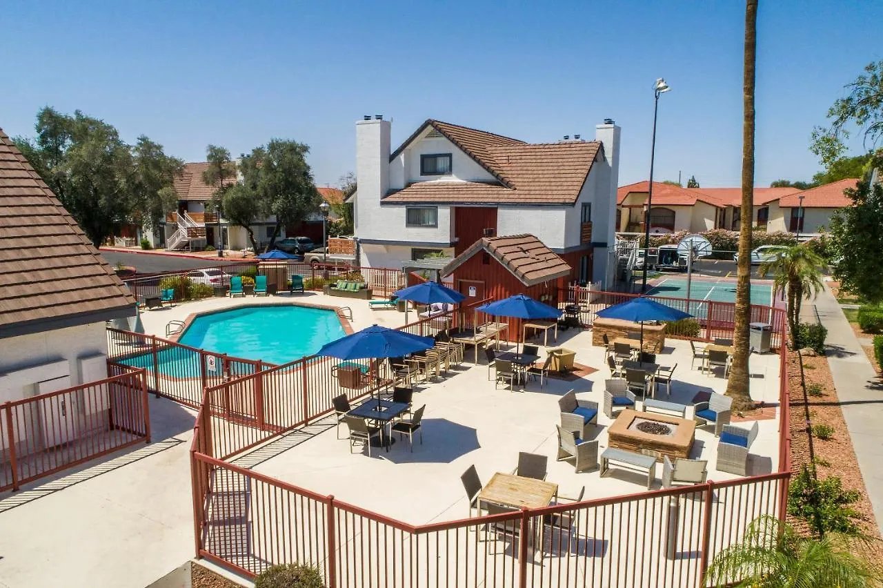 Metro Phx Upstairs 2Bd Sleeps 6 Heated Pool Pets Allowed Phoenix Apartment
