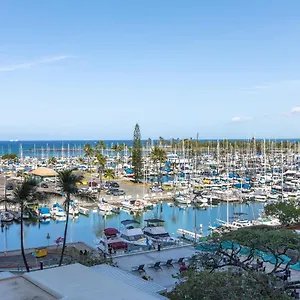@ Marbella Lane - Oceanview Steps To Honolulu