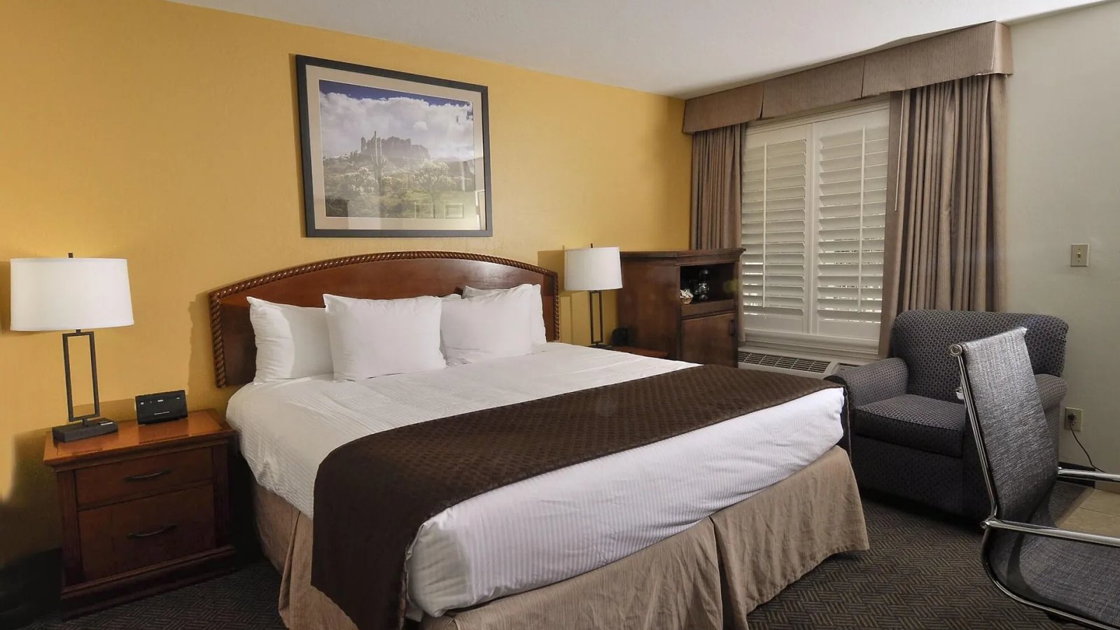 Surestay Plus Hotel By Best Western Tempe University 3*,