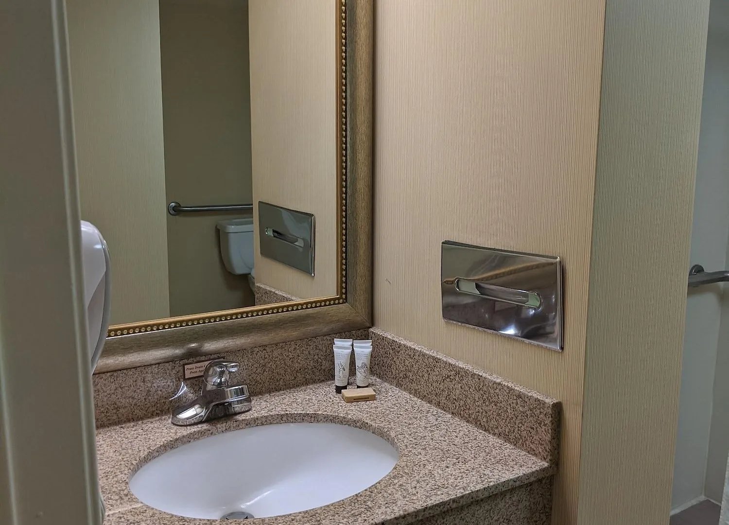 Surestay Plus Hotel By Best Western Tempe University