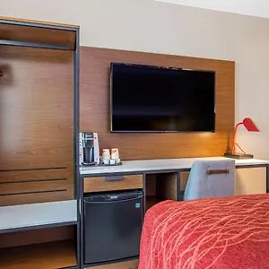 https://comfort-inn-jfk-airport.us-newyorkcity.com