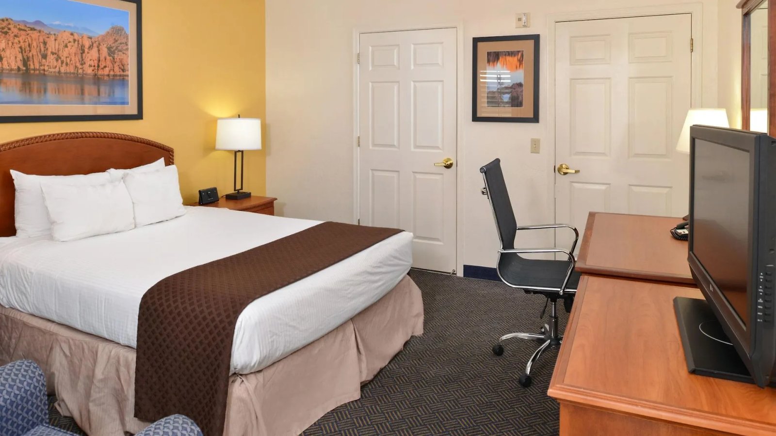 Surestay Plus Hotel By Best Western Tempe University