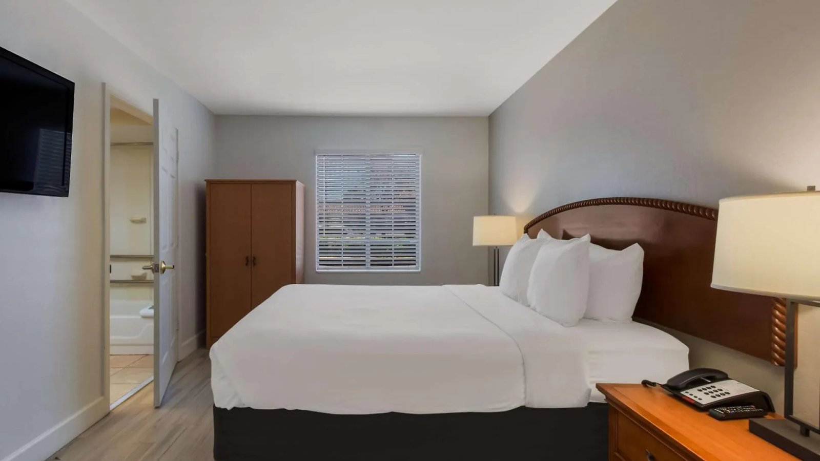 Surestay Plus Hotel By Best Western Tempe University United States