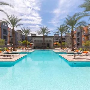 Kasa Apache District Tempe