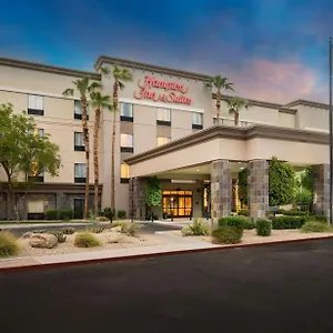 Hotel Hampton & North/happy Valley