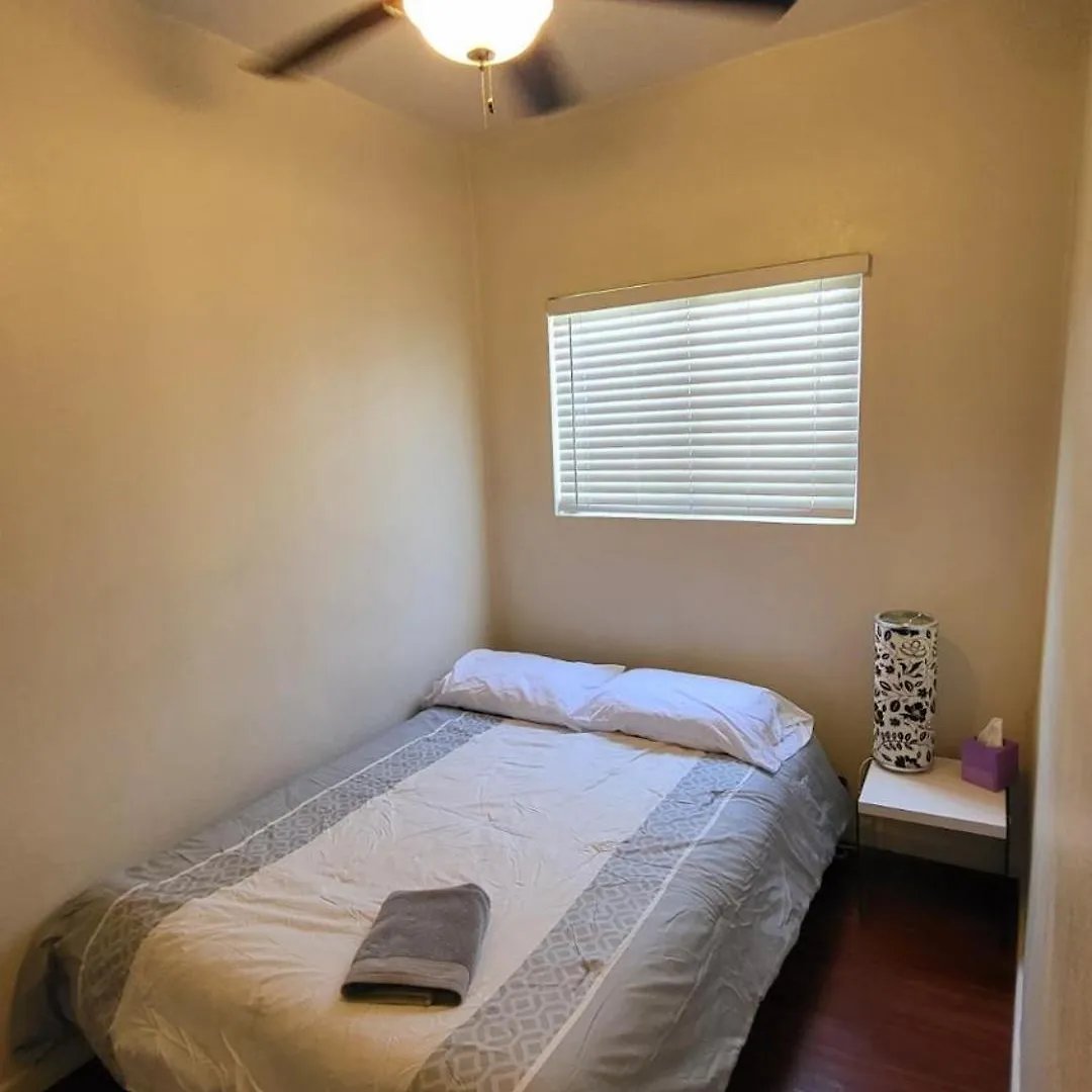 U1 - Entire 2 Bedroom Pet Friendly Apt In Dt Phx With Pkg Phoenix