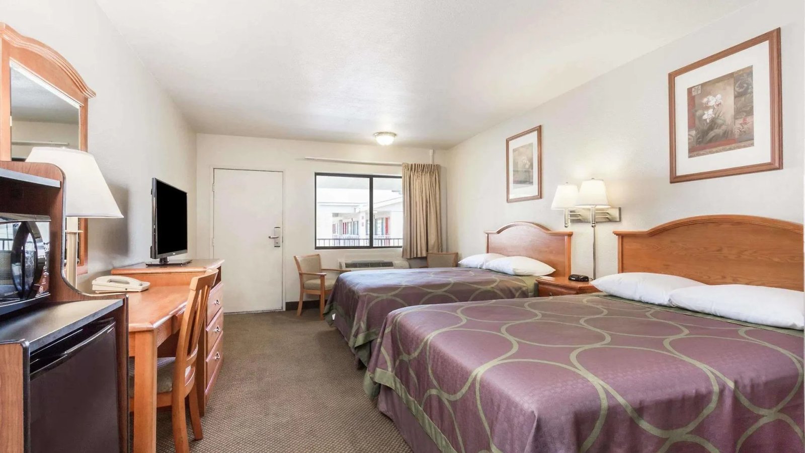 Hotel Super 8 By Wyndham Tempe/Asu/Airport