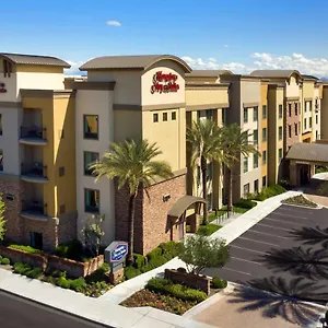 Hampton & Phoenix/tempe Hotel