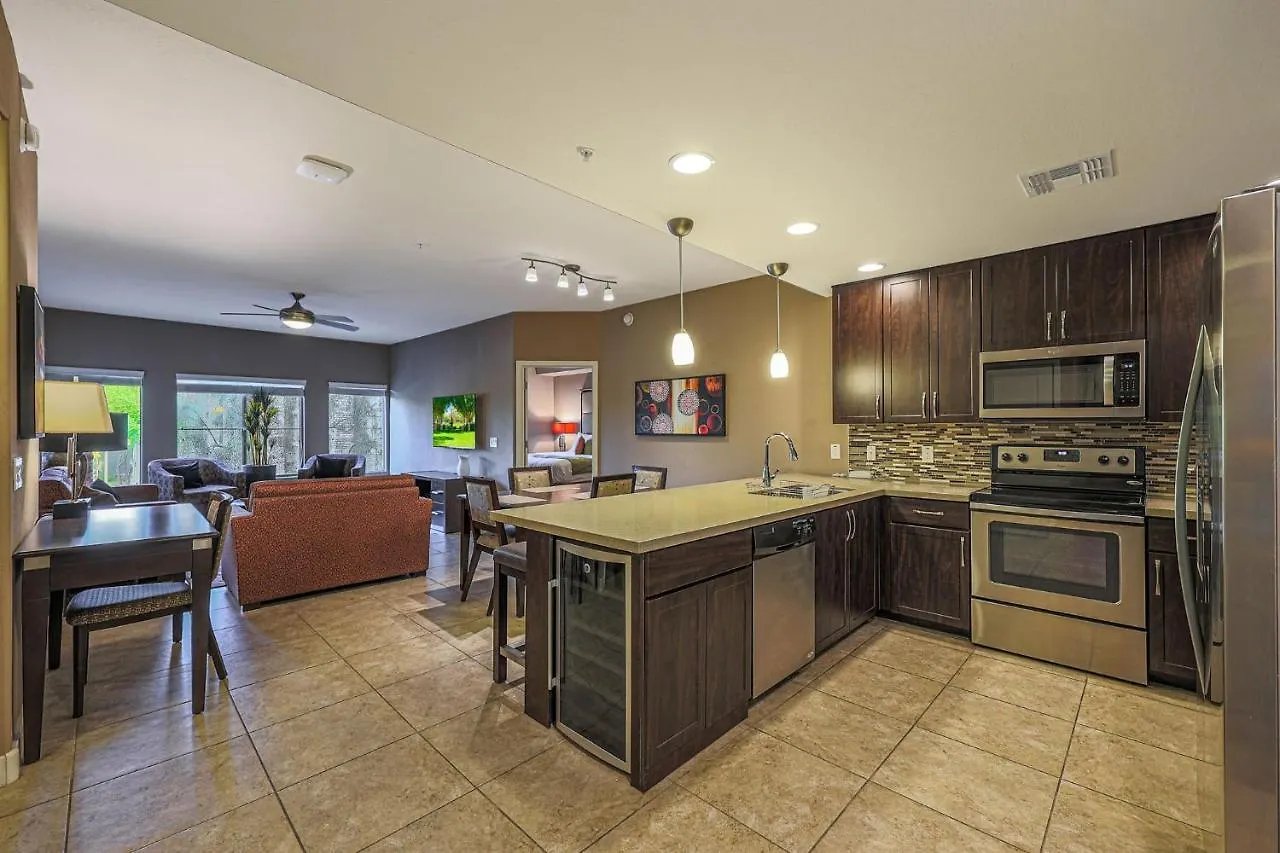 Villa Toscana Condo Phoenix Apartment