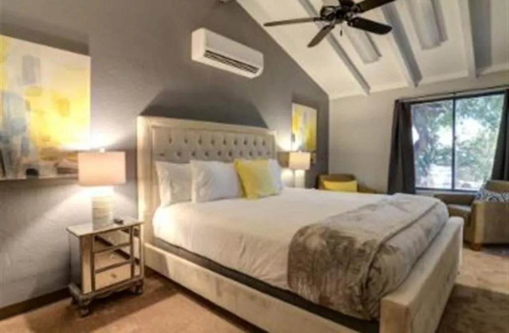 Winery Suites Of Scottsdale Hotel