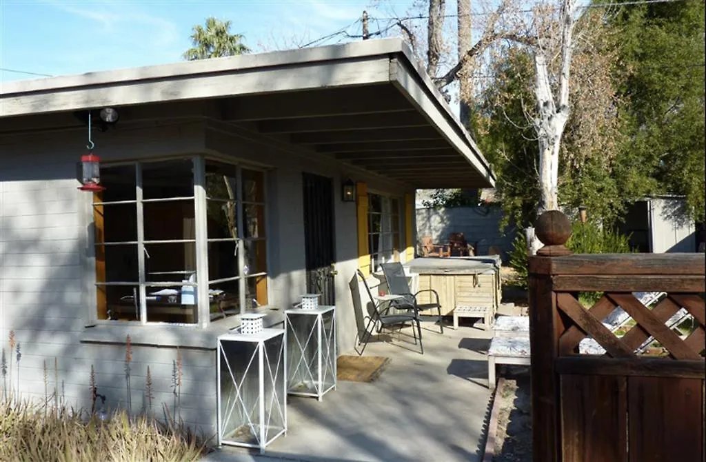 Zenyard Guest House Phoenix United States